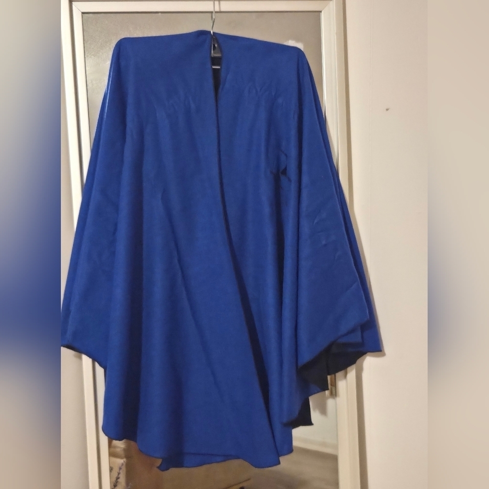 Elegant Black and Blue Women's Cape 100% Cashmere - Picture 4 of 11